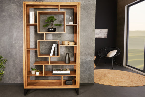 Massivholz Bücherregal CUBUS 190cm Akazie honey finish Metallfüße schwarz Standregal