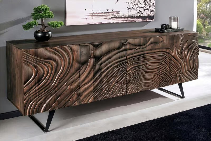 Massives Sideboard FLUID 175 cm – Mangoholz Natur oder Dunkelbraun mit 3D-Design und Metall-Kufengestell