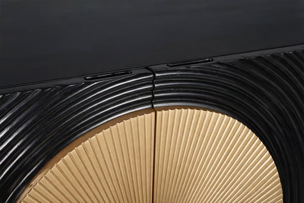 Massives Sideboard AURUM 180cm Mangoholz mit ikonischem Gold-Element